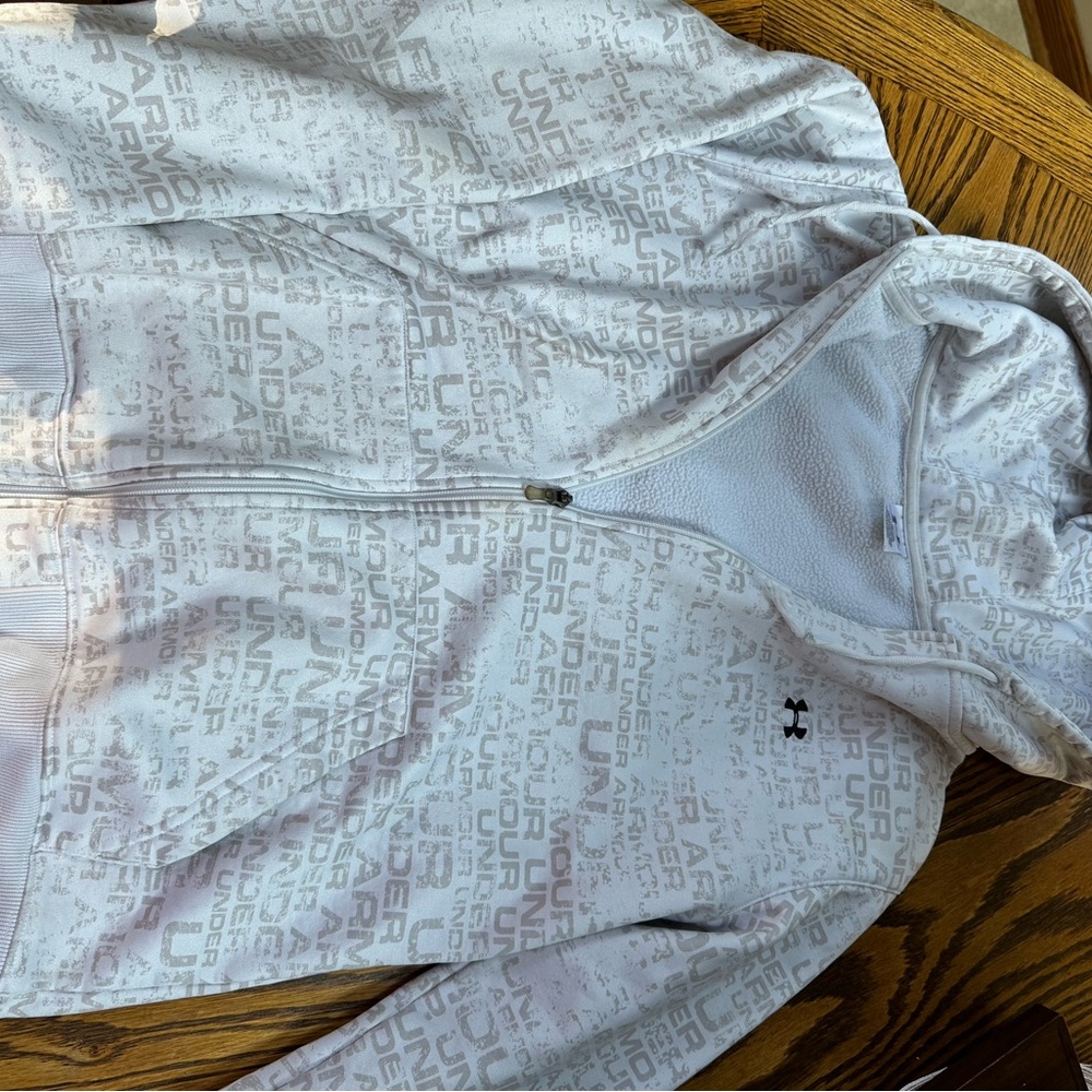 Under Armour Light Gray and white  Patterned Hoodie